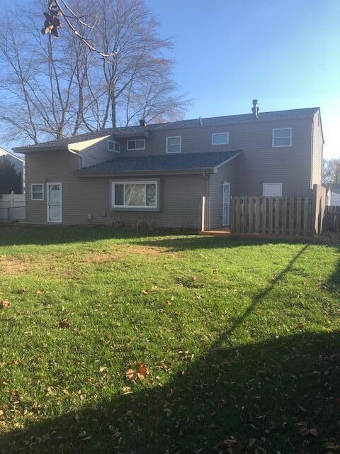 5378 Spire Ln, Columbus, OH 43232 - photo 2