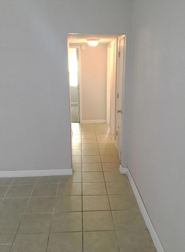 8222 Hare Ave, Jacksonville, FL 32211 - photo 4