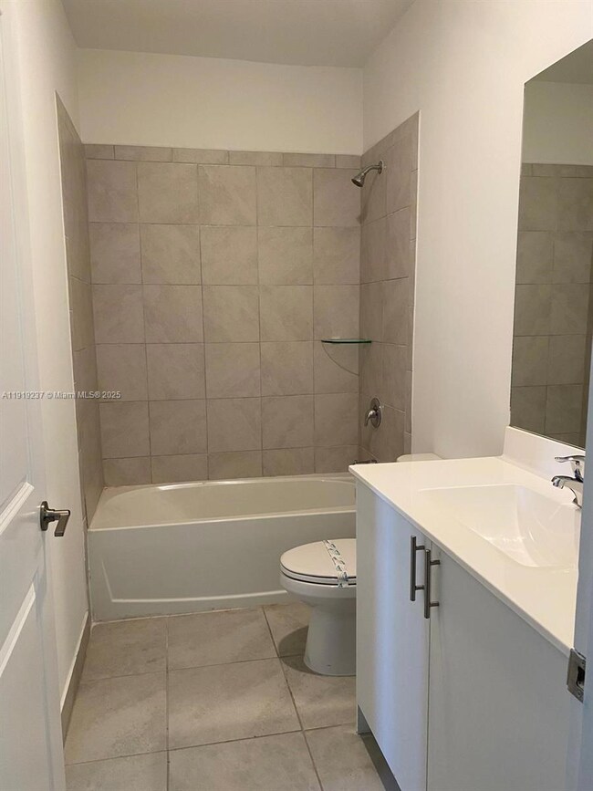 12914 SW 232nd Ln unit 12914, Homestead, FL 33032 - photo 7