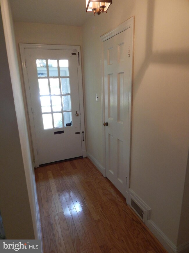 3522 Davenport St NW, Washington, DC 20008 - photo 2