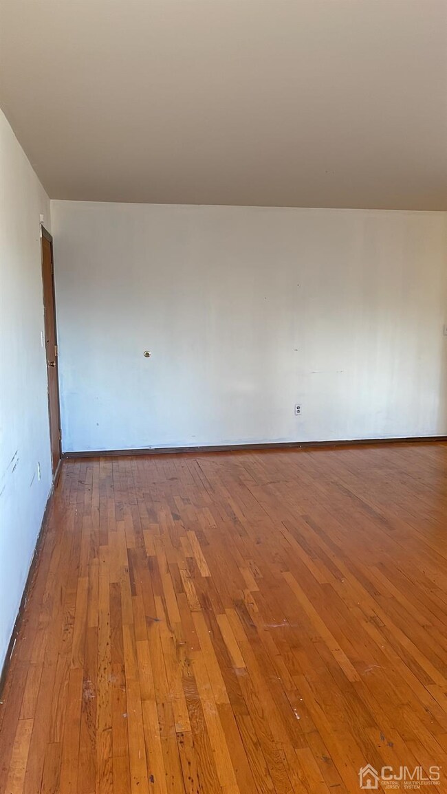 401 US Highway 22 unit 46H, North Plainfield, NJ 07060 - photo 2