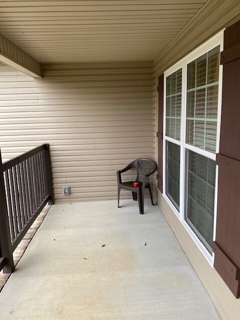 119 Doak St, Shelbyville, TN 37160 - photo 2