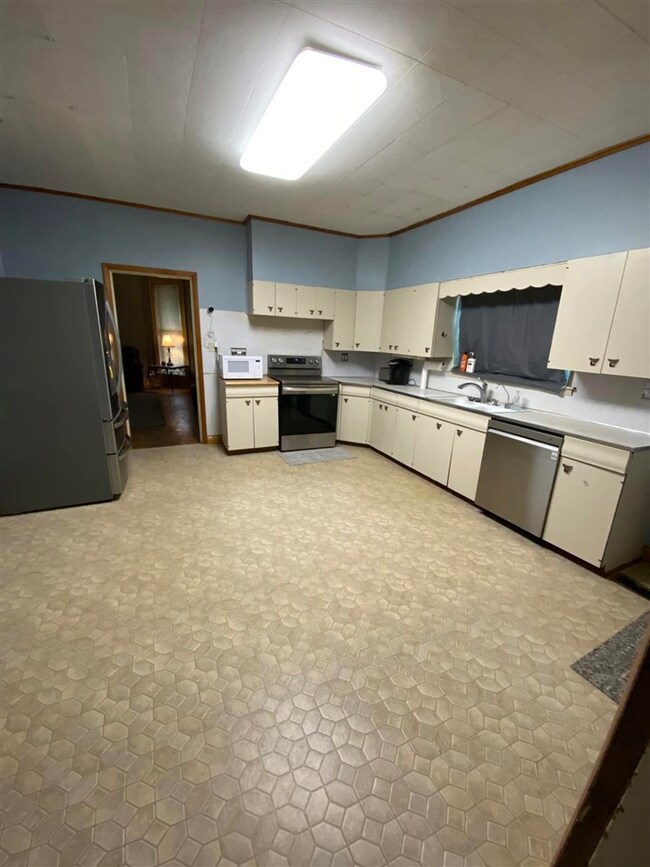 1710 N 9th St, Terre Haute, IN 47804 - photo 6