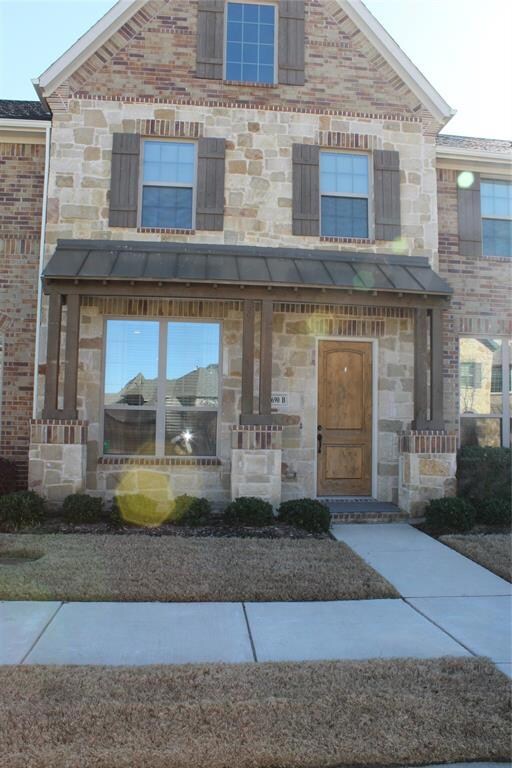 4690 Dozier Rd unit B, Carrollton, TX 75010 - photo 2