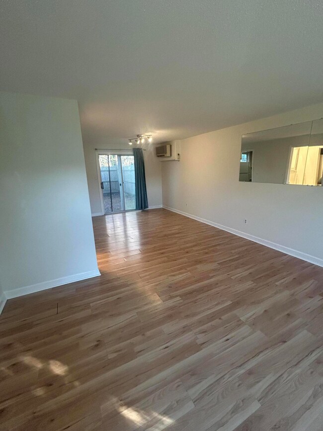 135 W Main St unit 41, Hyannis, MA 02601 - photo 5