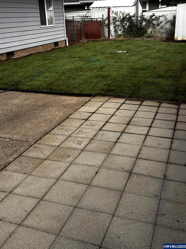 1216 Troy St NE, Keizer, OR 97303 - photo 2