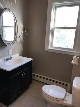 107 Lincoln St unit 2, Hudson, MA 01749 - photo 6