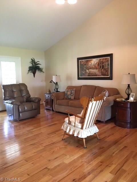 2477 Glade Rd, Asheboro, NC 27205 - photo 4