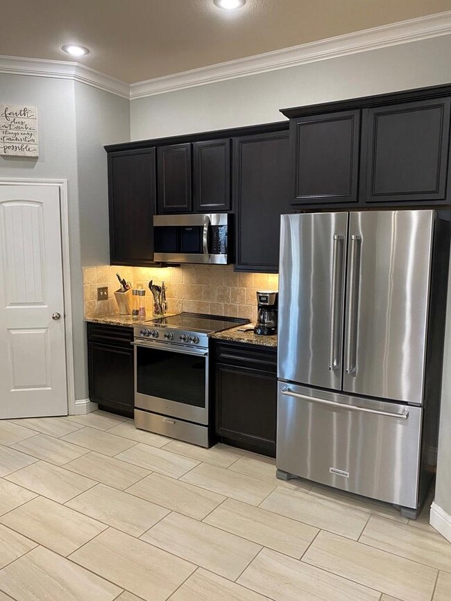 9402 Sedona Ave, Odessa, TX 79765 - photo 4