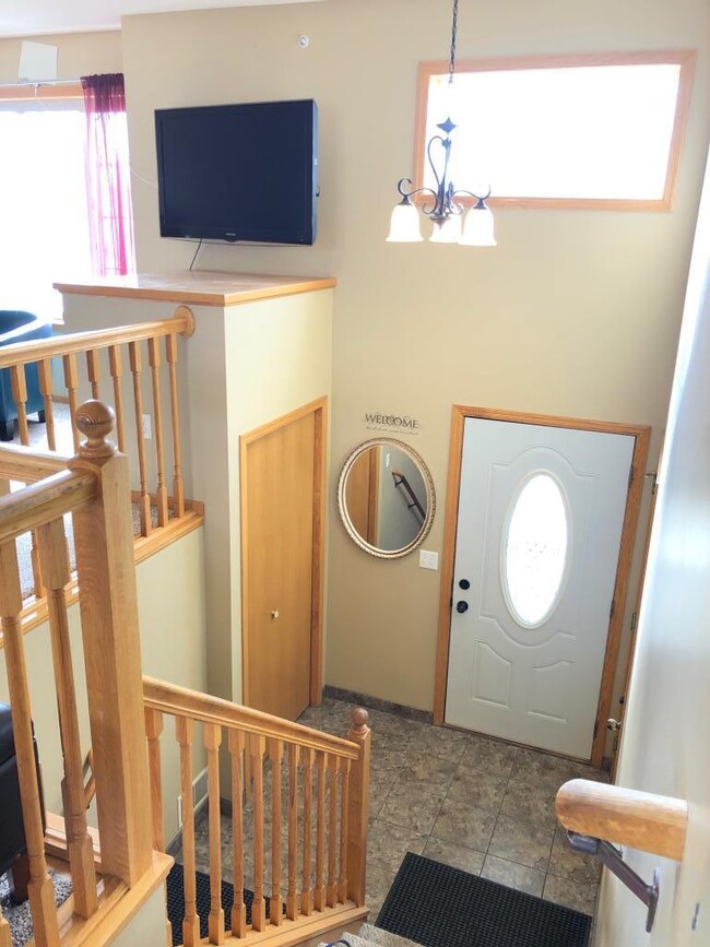 Large entry with great lighting