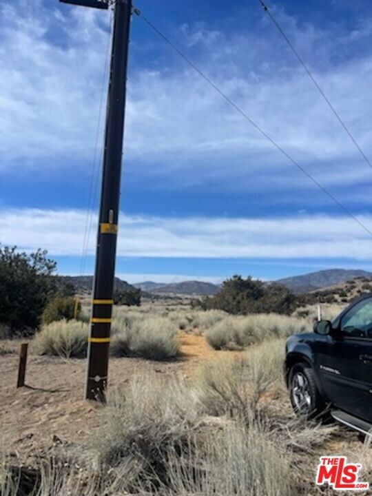0 Na unit 25499983, Tehachapi, CA 93561 - photo 2