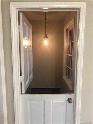 1402 Forest Park Dr, Statesville, NC 28677 - photo 5