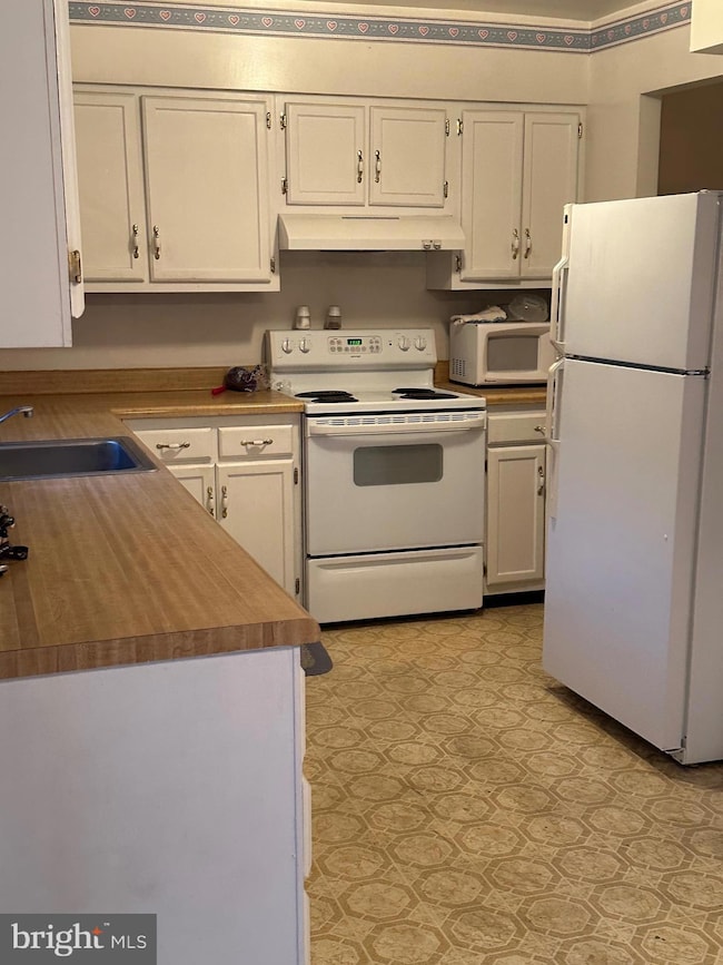 284 Jay Ct, Glen Burnie, MD 21061 - photo 3