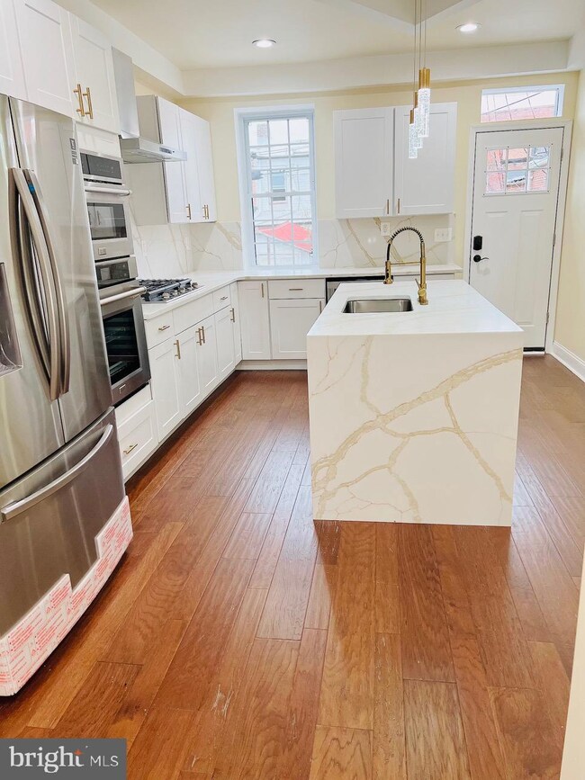 701 N Collington Ave, Baltimore, MD 21205 - photo 2