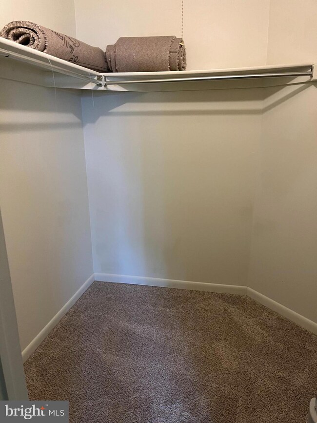 643 Main St unit B-5, Pennsburg, PA 18073 - photo 4