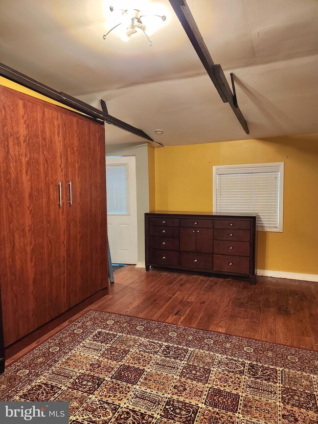 991 Trinity Ln unit 1, Conshohocken, PA 19428 - photo 5