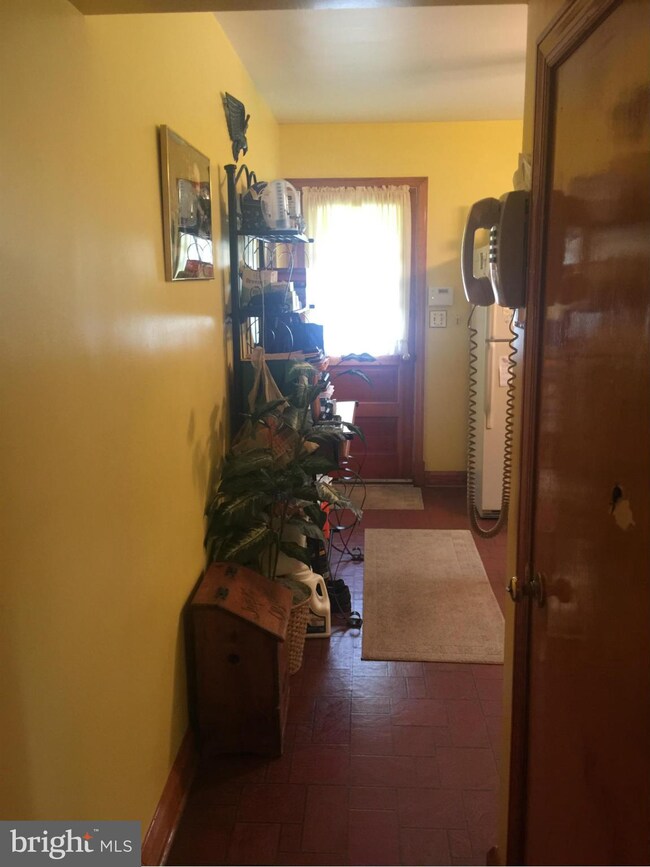 4904 Ridge Rd, Rosedale, MD 21237 - photo 6