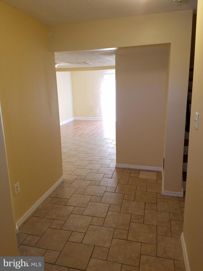 8641 Newton Place, Manassas, VA 20111 - photo 3
