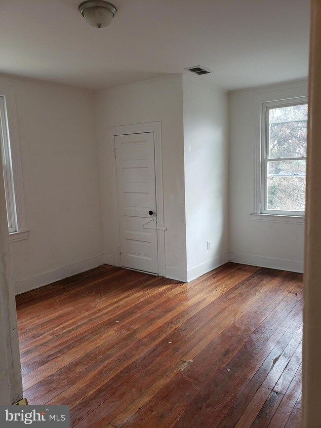 4406 Adelle Terrace, Baltimore, MD 21229 - photo 7