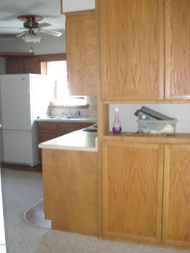 109 W Elm-kit-3