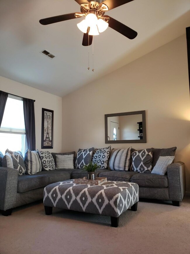 7 Living Room