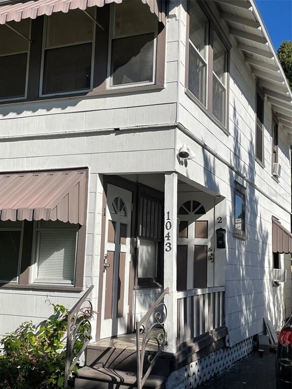 1043 7th Ave N unit 2, Saint Petersburg, FL 33705 - photo 2