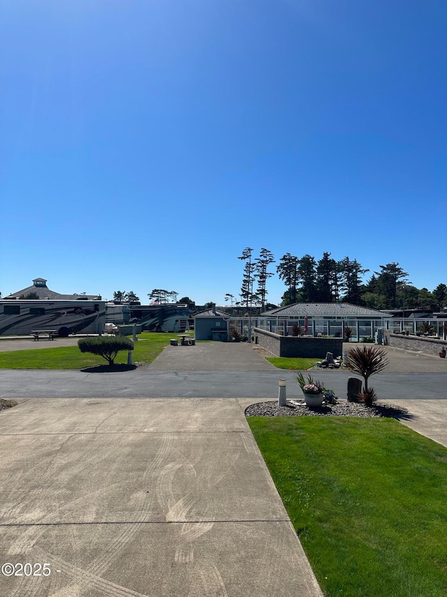 248 N Coast Hwy, Newport, OR 97365 - photo 4