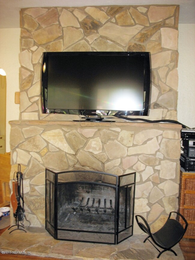 2735 Parental Home Rd, Jacksonville, FL 32216 - photo 6