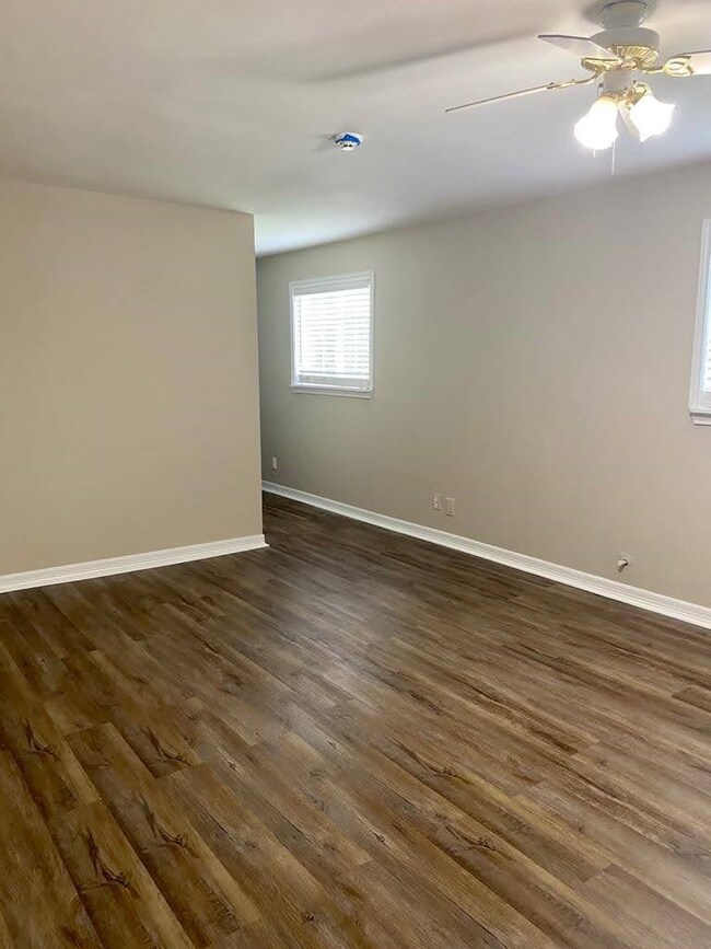 3918 Tristan St, Houston, TX 77021 - photo 7