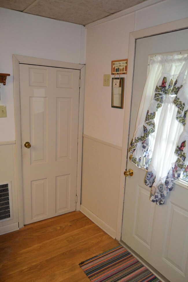 4139 S Old State Rd, Lewis Center, OH 43035 - photo 2