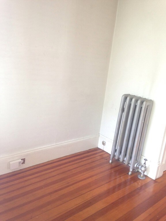 138 North St unit 1, Somerville, MA 02144 - photo 5