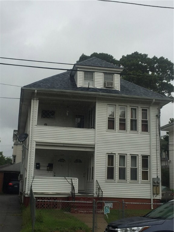 127 Verndale Ave, Providence, RI 02905 - photo 3