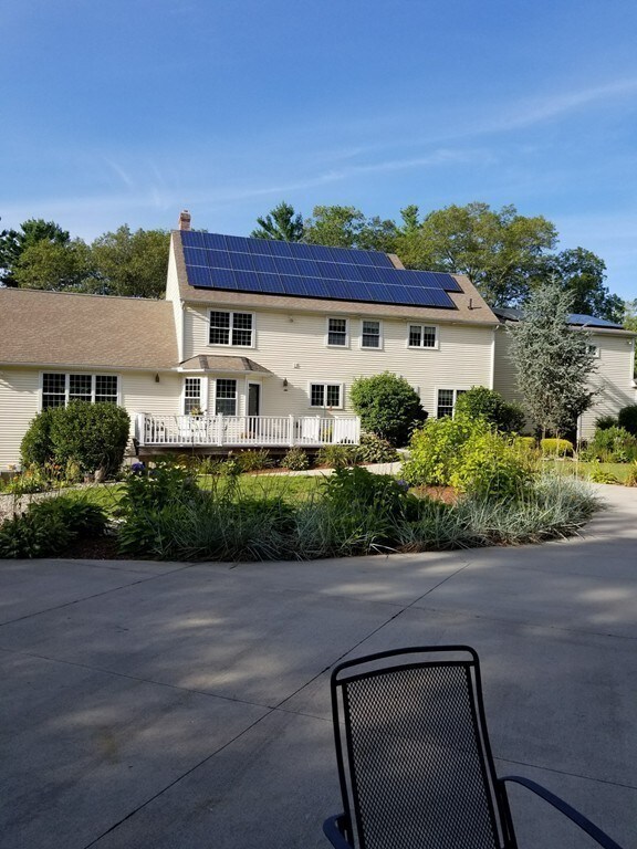 225 Dudley Southbridge Rd, Dudley, MA 01571 - photo 5