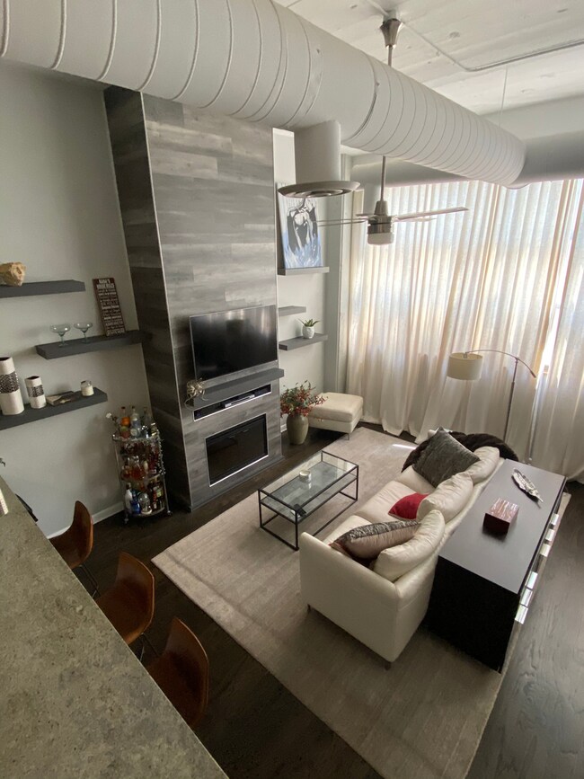 2750 N Wayne Ave unit M, Chicago, IL 60614 - photo 4