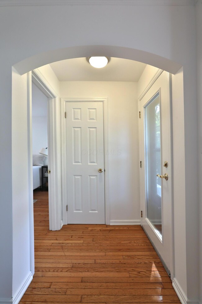 146 Orchard Ln, Columbus, OH 43214 - photo 6