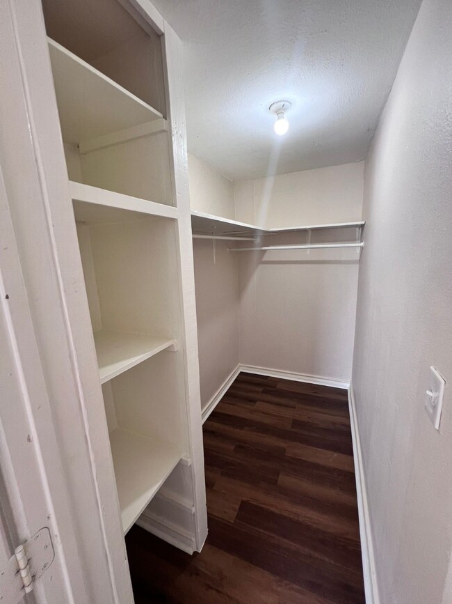 5606 Robertson St unit 3, Houston, TX 77009 - photo 5