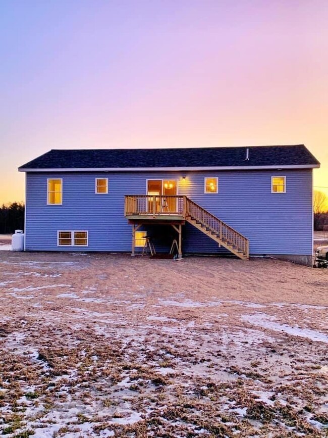 24 Cloughsdale Ln, West Gardiner, ME 04345 - photo 2