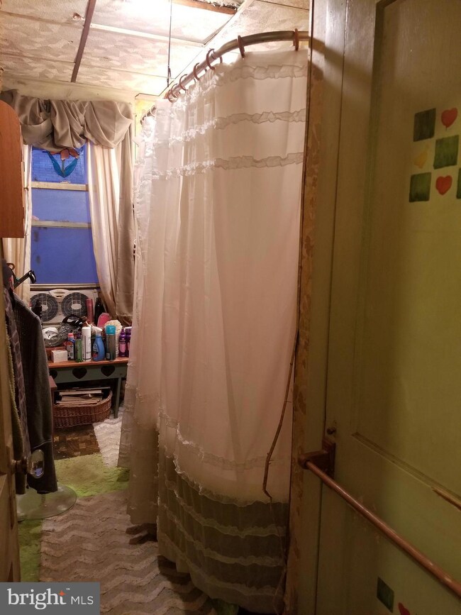 426 N 2nd St, Lemoyne, PA 17043 - photo 6