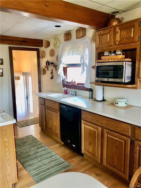 1335 Catasauqua Rd, Bethlehem, PA 18017 - photo 6