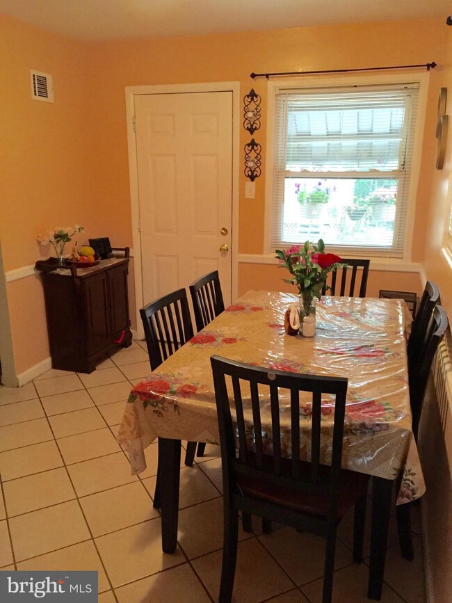 2310 Vermont Ave, Hyattsville, MD 20785 - photo 5