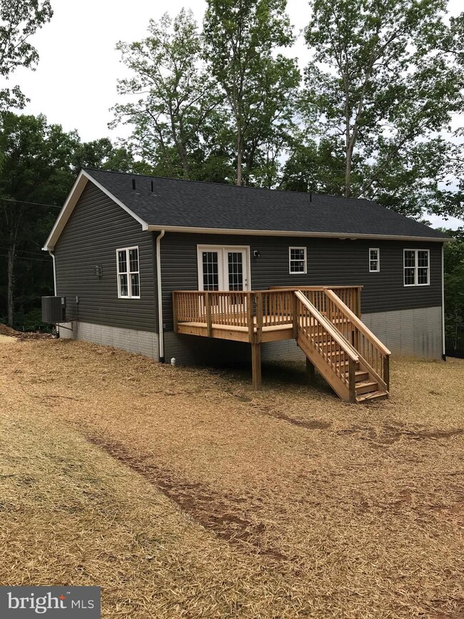 0 Valley Farms Rd unit VAWR137160, Front Royal, VA 22630 - photo 3