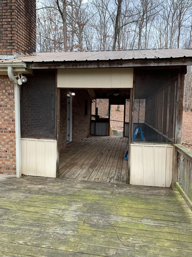 70 Lakeview Ln, Stewart, TN 37175 - photo 7