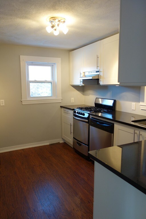 4 Maple Ave, Sudbury, MA 01776 - photo 2