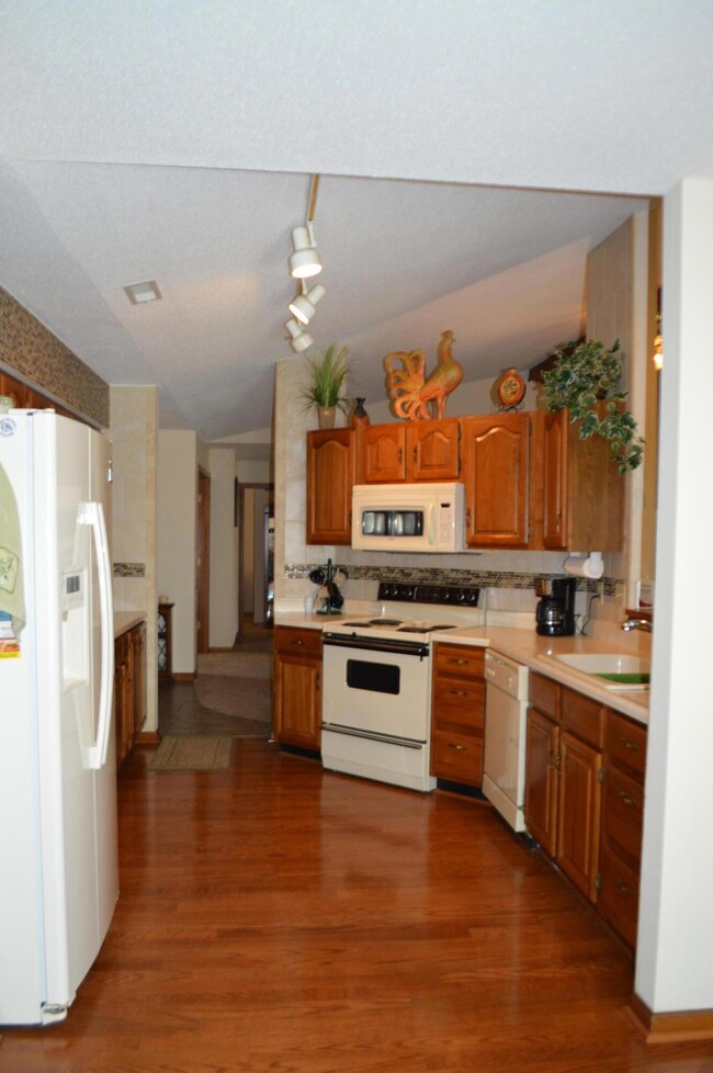 kitchen vertical
