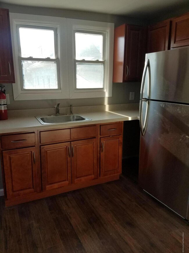 8 Passaic St, North Middletown, NJ 07748 - photo 5