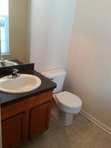 172 Wilmington Dr, Dundee, MI 48131 - photo 6