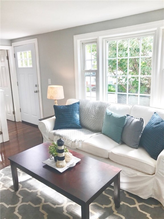 18 Clark Ave, Pawtucket, RI 02860 - photo 2