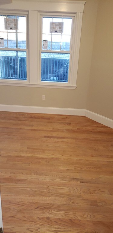 11 Fenwick St unit 1, Somerville, MA 02145 - photo 3