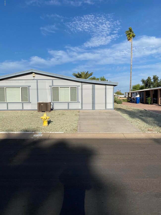 1761 S 72nd St, Mesa, AZ 85209 - photo 4