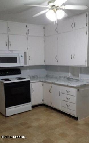 5586 Parkview - new 7
